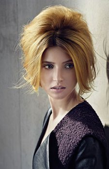 dark-blonde-3