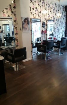 hair-salon-in-salford